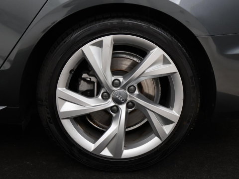 Audi A4 Avant 40 TFSI S edition
