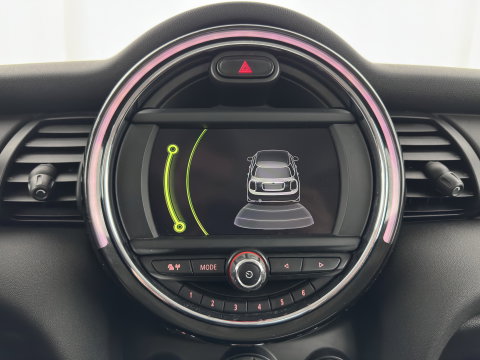 MINI 5-deurs 1.5 One D Business *NAVI-FULLMAP | AIRCO | CRUISE | PDC | COMFORT-SEATS | 16''ALU*