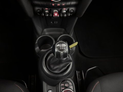 MINI 5-deurs 1.5 One D Business *NAVI-FULLMAP | AIRCO | CRUISE | PDC | COMFORT-SEATS | 16''ALU*