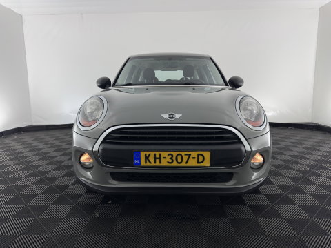 MINI 5-deurs 1.5 One D Business *NAVI-FULLMAP | AIRCO | CRUISE | PDC | COMFORT-SEATS | 16''ALU*