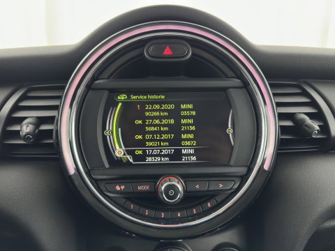 MINI 5-deurs 1.5 One D Business *NAVI-FULLMAP | AIRCO | CRUISE | PDC | COMFORT-SEATS | 16''ALU*