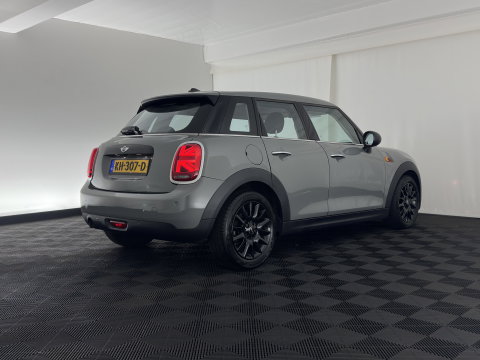 MINI 5-deurs 1.5 One D Business *NAVI-FULLMAP | AIRCO | CRUISE | PDC | COMFORT-SEATS | 16''ALU*