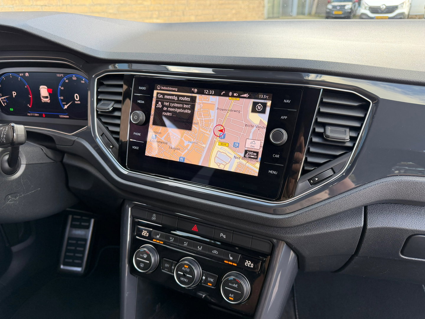 Volkswagen T-Roc 1.5 TSI Sport R-Line 150PK|ACC|Keyless|DSG
