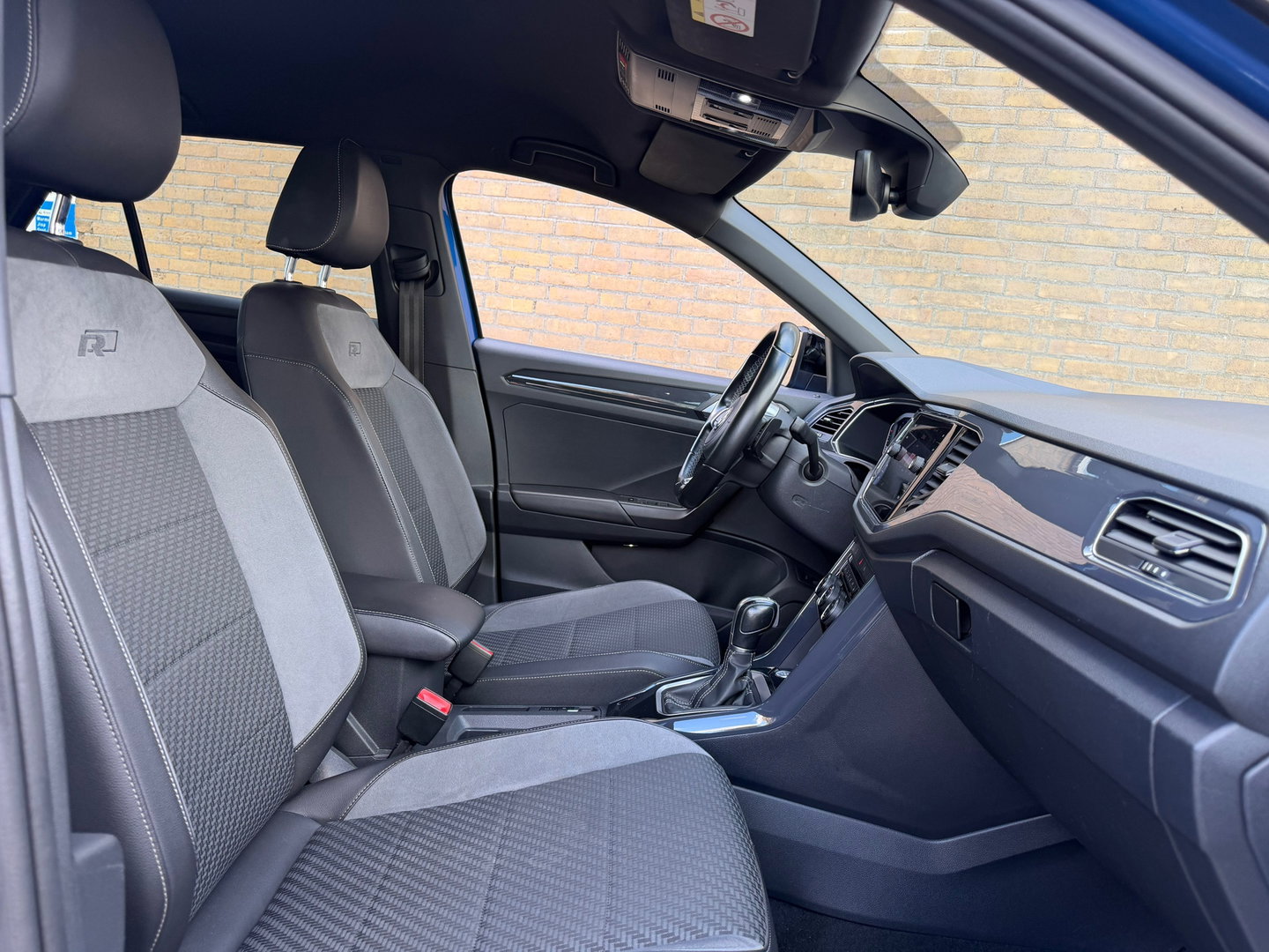 Volkswagen T-Roc 1.5 TSI Sport R-Line 150PK|ACC|Keyless|DSG