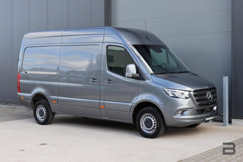 Mercedes-Benz Sprinter bestel 319 1.9 CDI L2H2 / LED / Geveerde Stoel / Groot Navi / Leer / Camera