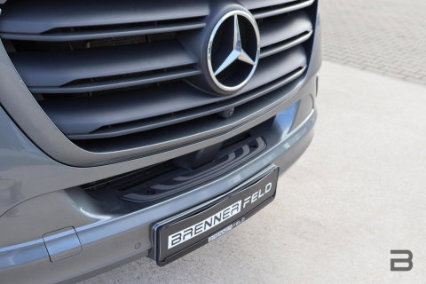 Mercedes-Benz Sprinter bestel 319 1.9 CDI L2H2 / LED / Geveerde Stoel / Groot Navi / Leer / Camera