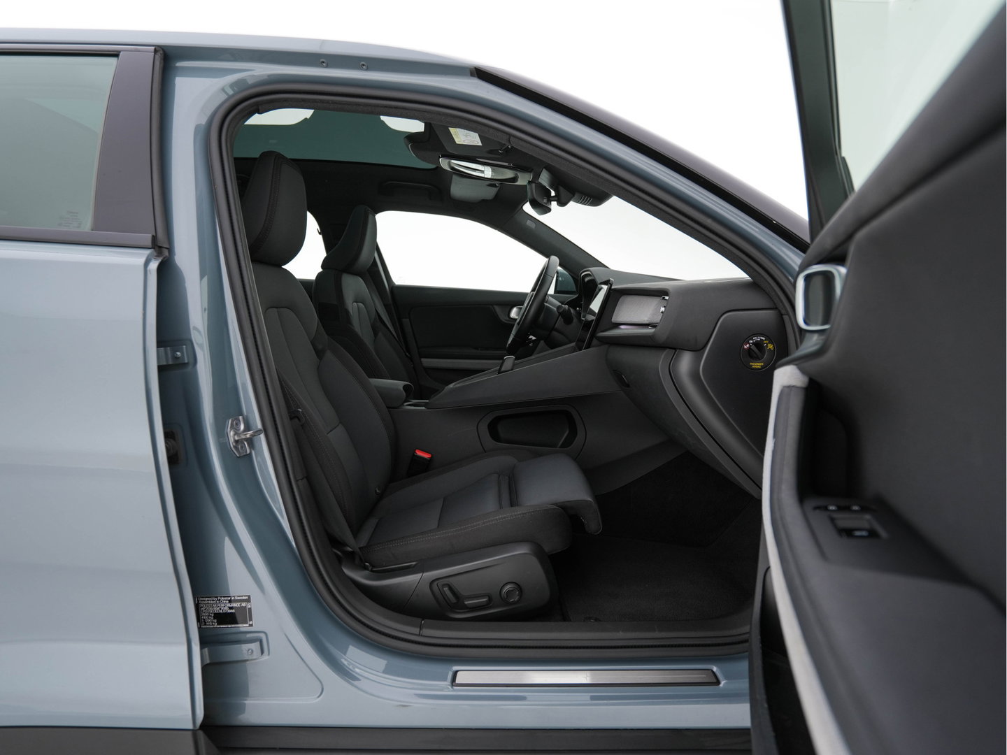 Polestar 2 Long Range Dual Motor 78 kWh [3-Fase-11kW] {SoH-88%} (INCL-BTW) Aut. *PANO | FULL-LED | HARMAN-KARDON | MEMORY-PACK | CAMERA | KEYLESS | LANE-ASSIST | DIGI-COCKPIT | CARPLAY | DAB+ | HEATED-COMFORTSEATS | CRUISE | TOWBAR | 20''ALU*