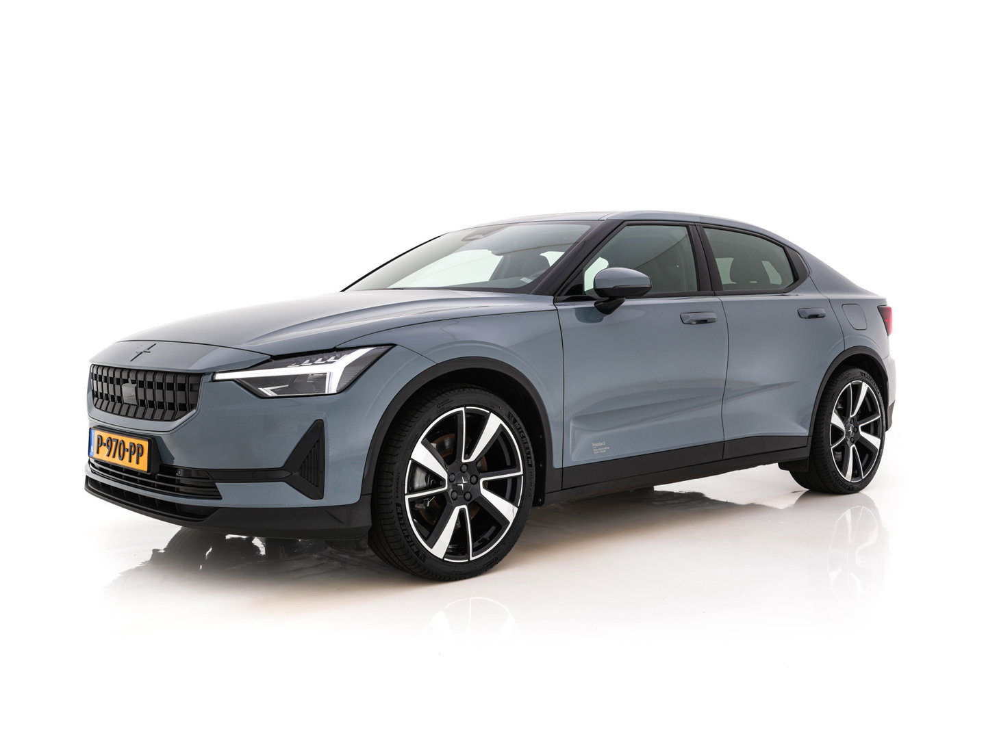 Polestar 2 Long Range Dual Motor 78 kWh [3-Fase-11kW] {SoH-88%} (INCL-BTW) Aut. *PANO | FULL-LED | HARMAN-KARDON | MEMORY-PACK | CAMERA | KEYLESS | LANE-ASSIST | DIGI-COCKPIT | CARPLAY | DAB+ | HEATED-COMFORTSEATS | CRUISE | TOWBAR | 20''ALU*
