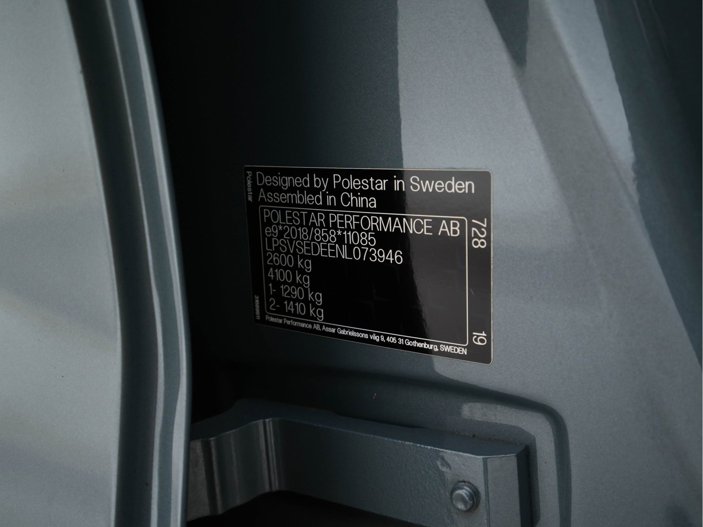 Polestar 2 Long Range Dual Motor 78 kWh [3-Fase-11kW] {SoH-88%} (INCL-BTW) Aut. *PANO | FULL-LED | HARMAN-KARDON | MEMORY-PACK | CAMERA | KEYLESS | LANE-ASSIST | DIGI-COCKPIT | CARPLAY | DAB+ | HEATED-COMFORTSEATS | CRUISE | TOWBAR | 20''ALU*