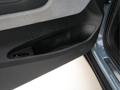Polestar 2 Long Range Dual Motor 78 kWh [3-Fase-11kW] {SoH-88%} (INCL-BTW) Aut. *PANO | FULL-LED | HARMAN-KARDON | MEMORY-PACK | CAMERA | KEYLESS | LANE-ASSIST | DIGI-COCKPIT | CARPLAY | DAB+ | HEATED-COMFORTSEATS | CRUISE | TOWBAR | 20''ALU*