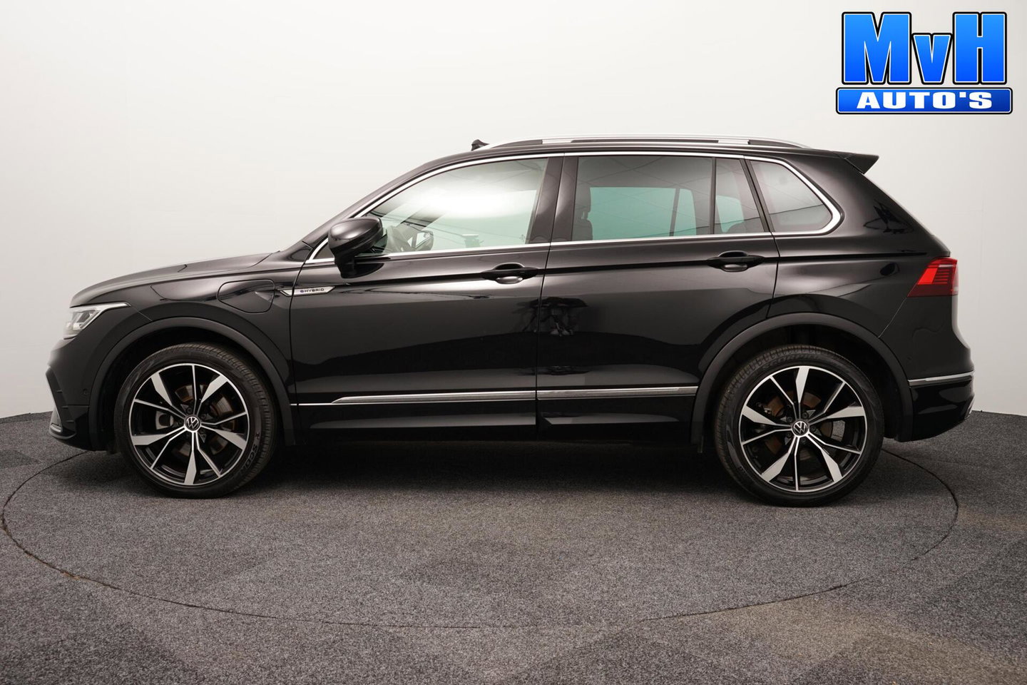 Volkswagen Tiguan 1.4 TSI PHEV R-Line|PANO|STOEL/STUUR.VERW|SOH94%