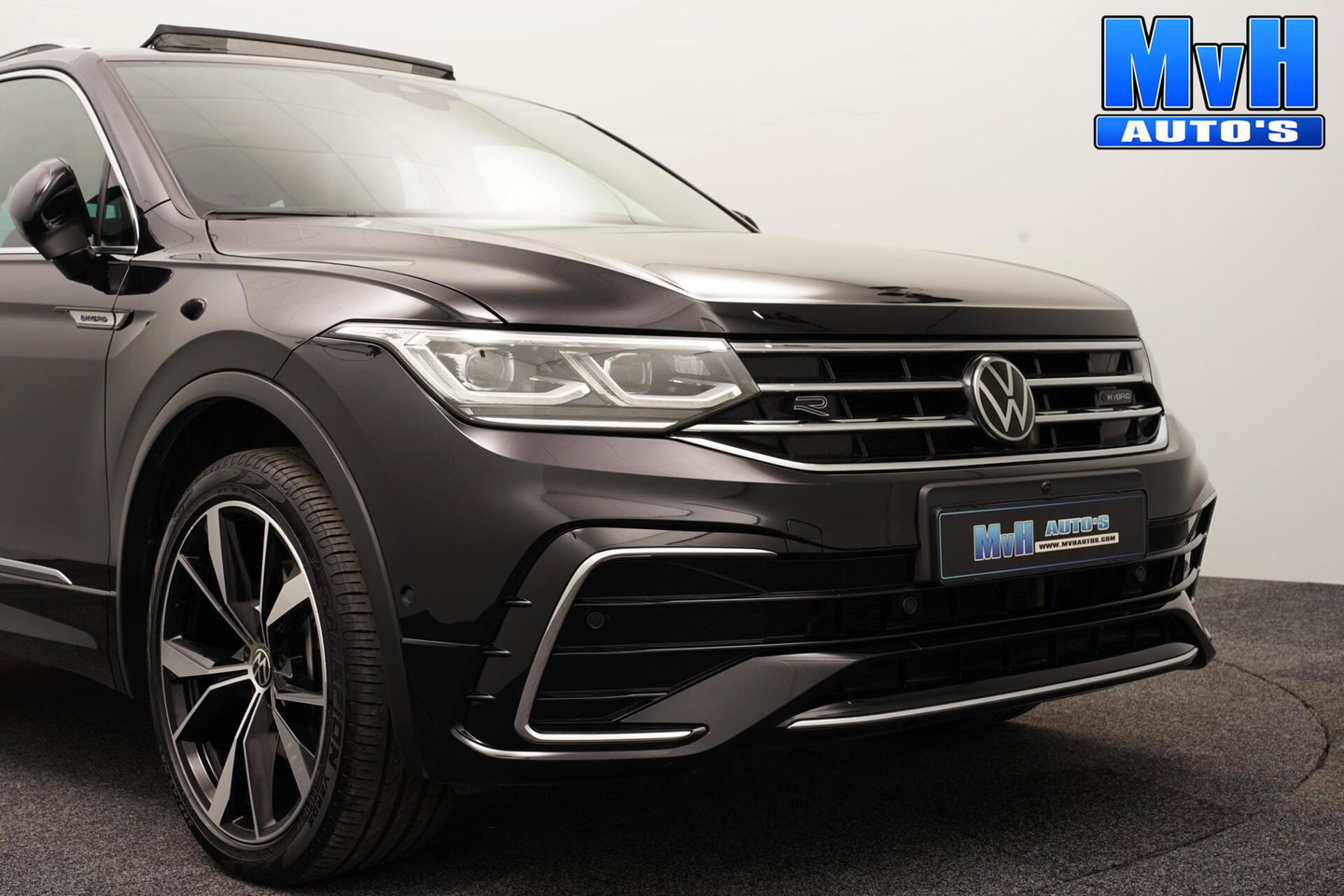 Volkswagen Tiguan 1.4 TSI PHEV R-Line|PANO|STOEL/STUUR.VERW|SOH94%