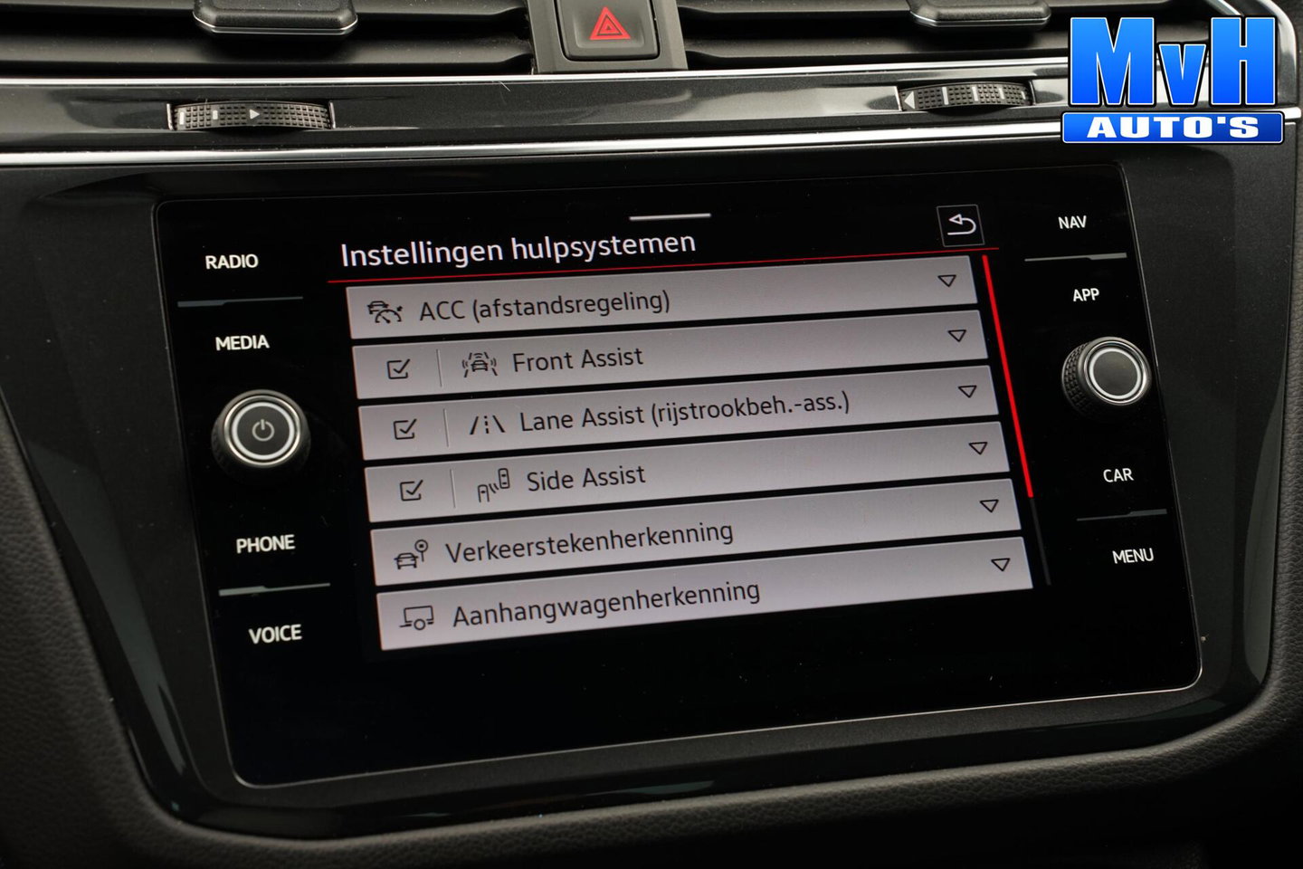 Volkswagen Tiguan 1.4 TSI PHEV R-Line|PANO|STOEL/STUUR.VERW|SOH94%