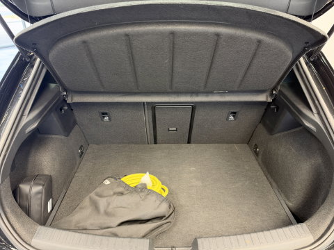 SEAT Leon 1.4 TSI eHybrid PHEV FR Business Intense Panorama | Camera | ACC | Stuur- & Stoelverwarming