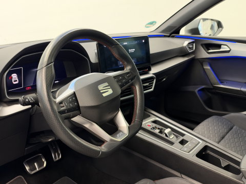SEAT Leon 1.4 TSI eHybrid PHEV FR Business Intense Panorama | Camera | ACC | Stuur- & Stoelverwarming
