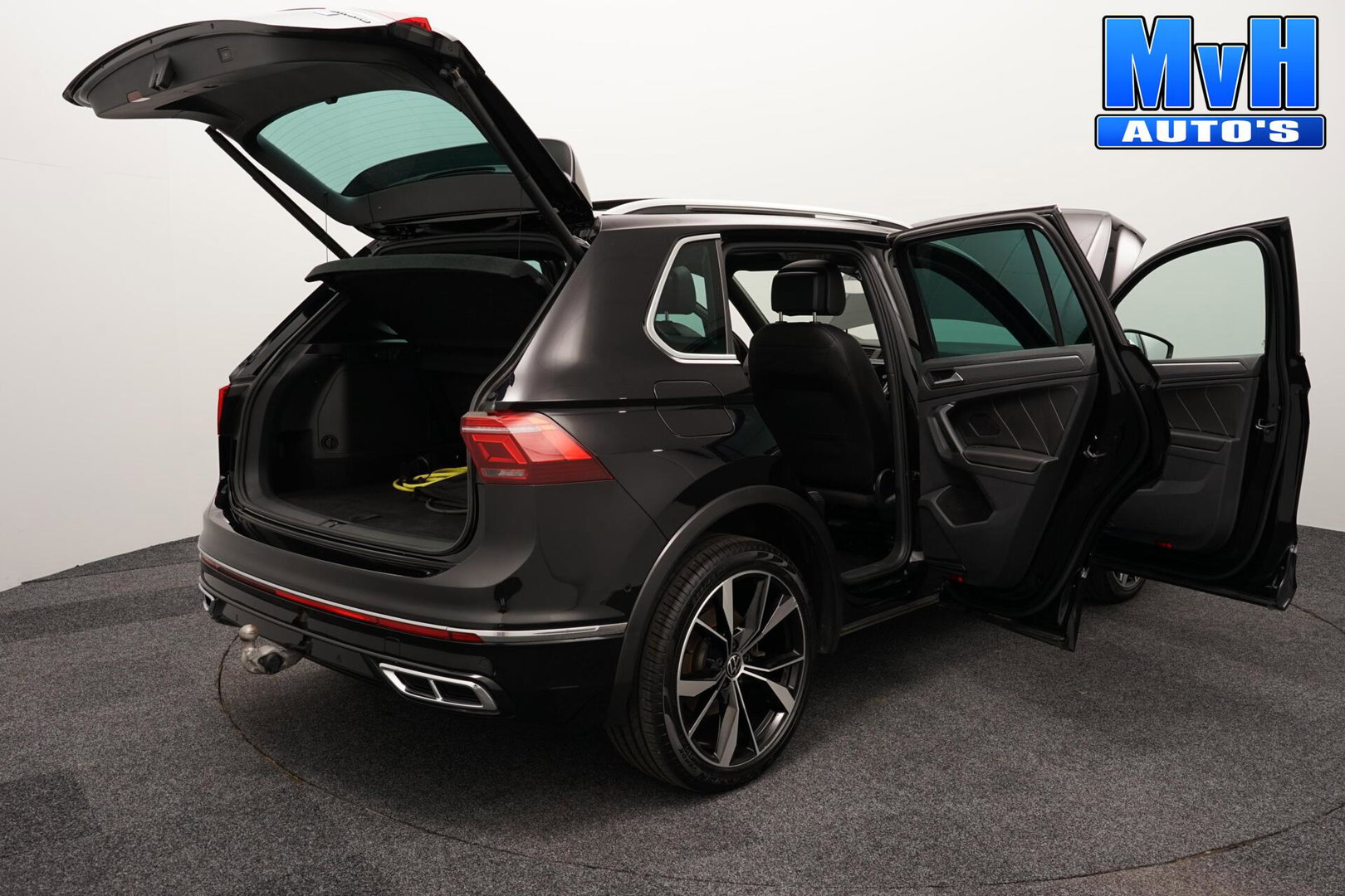 Volkswagen Tiguan 1.4 TSI PHEV R-Line|PANO|STOEL/STUUR.VERW|SOH94%