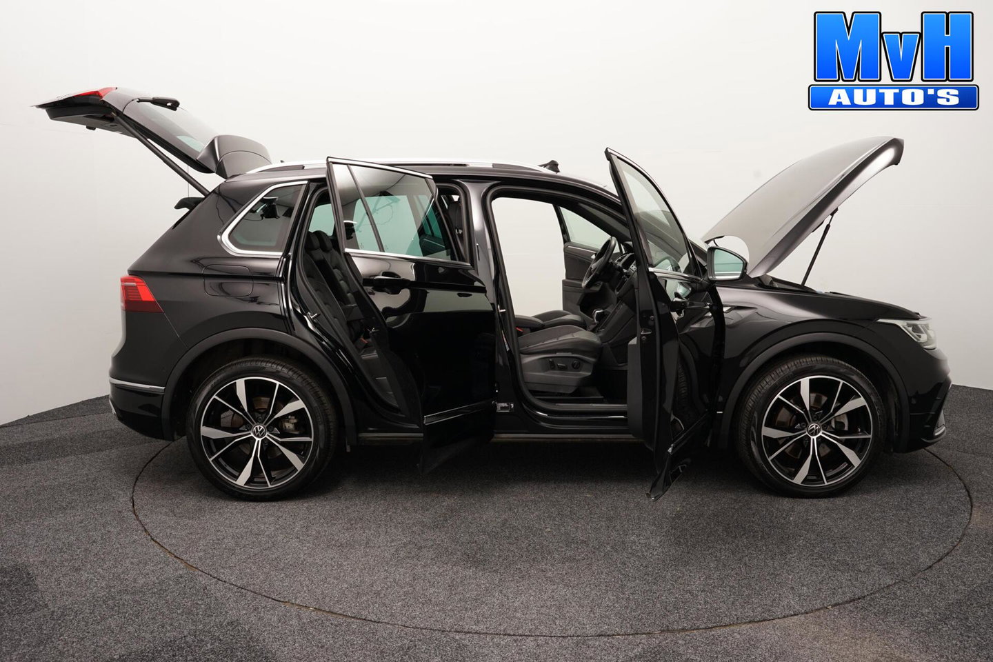 Volkswagen Tiguan 1.4 TSI PHEV R-Line|PANO|STOEL/STUUR.VERW|SOH94%