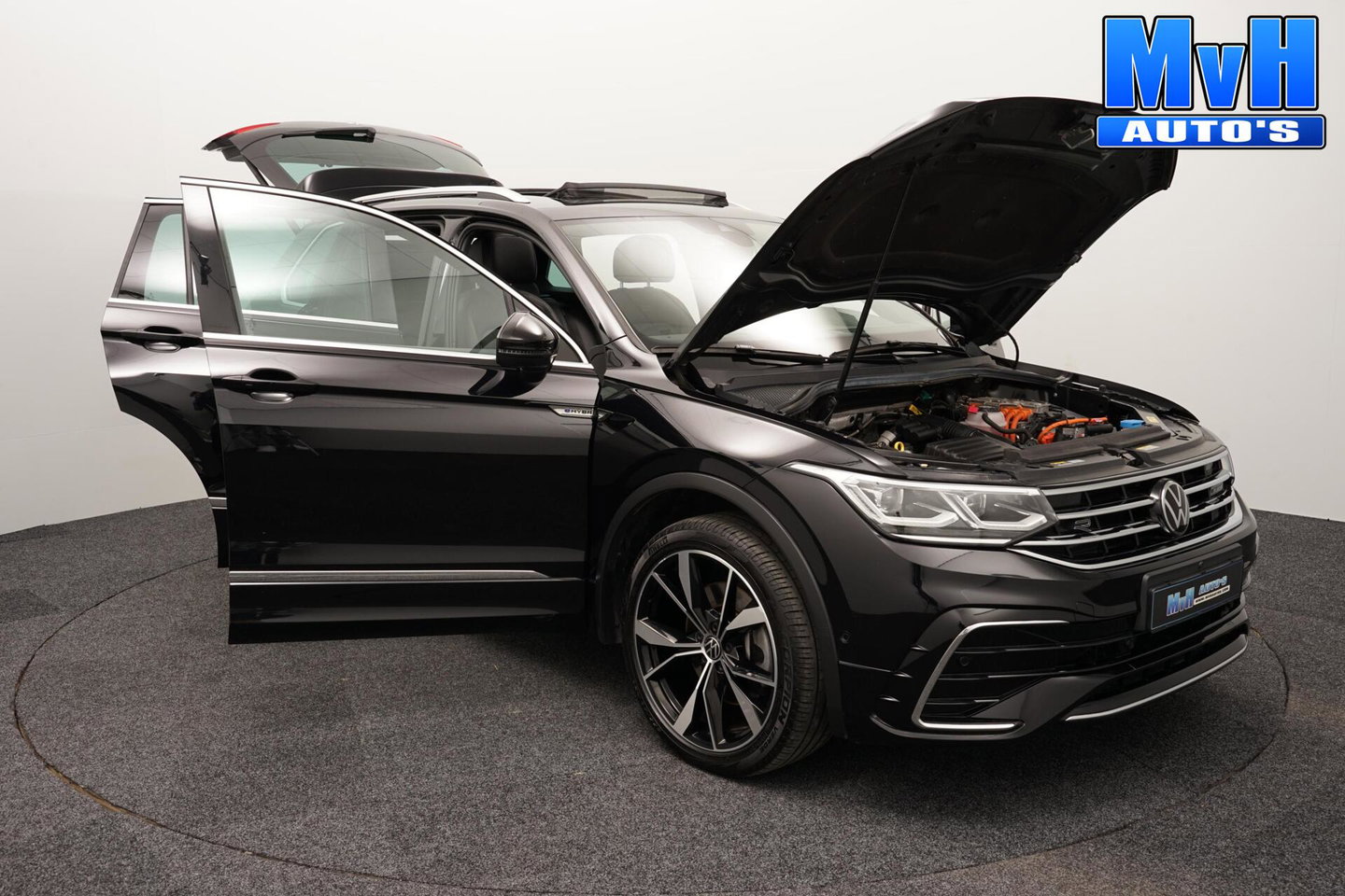 Volkswagen Tiguan 1.4 TSI PHEV R-Line|PANO|STOEL/STUUR.VERW|SOH94%
