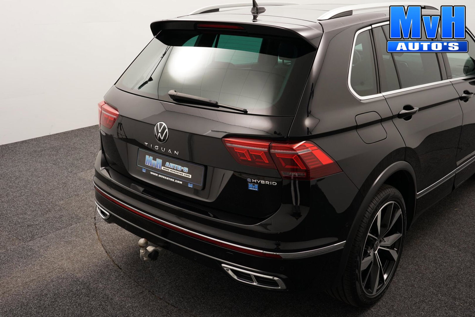 Volkswagen Tiguan 1.4 TSI PHEV R-Line|PANO|STOEL/STUUR.VERW|SOH94%