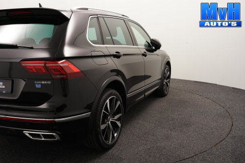 Volkswagen Tiguan 1.4 TSI PHEV R-Line|PANO|STOEL/STUUR.VERW|SOH94%