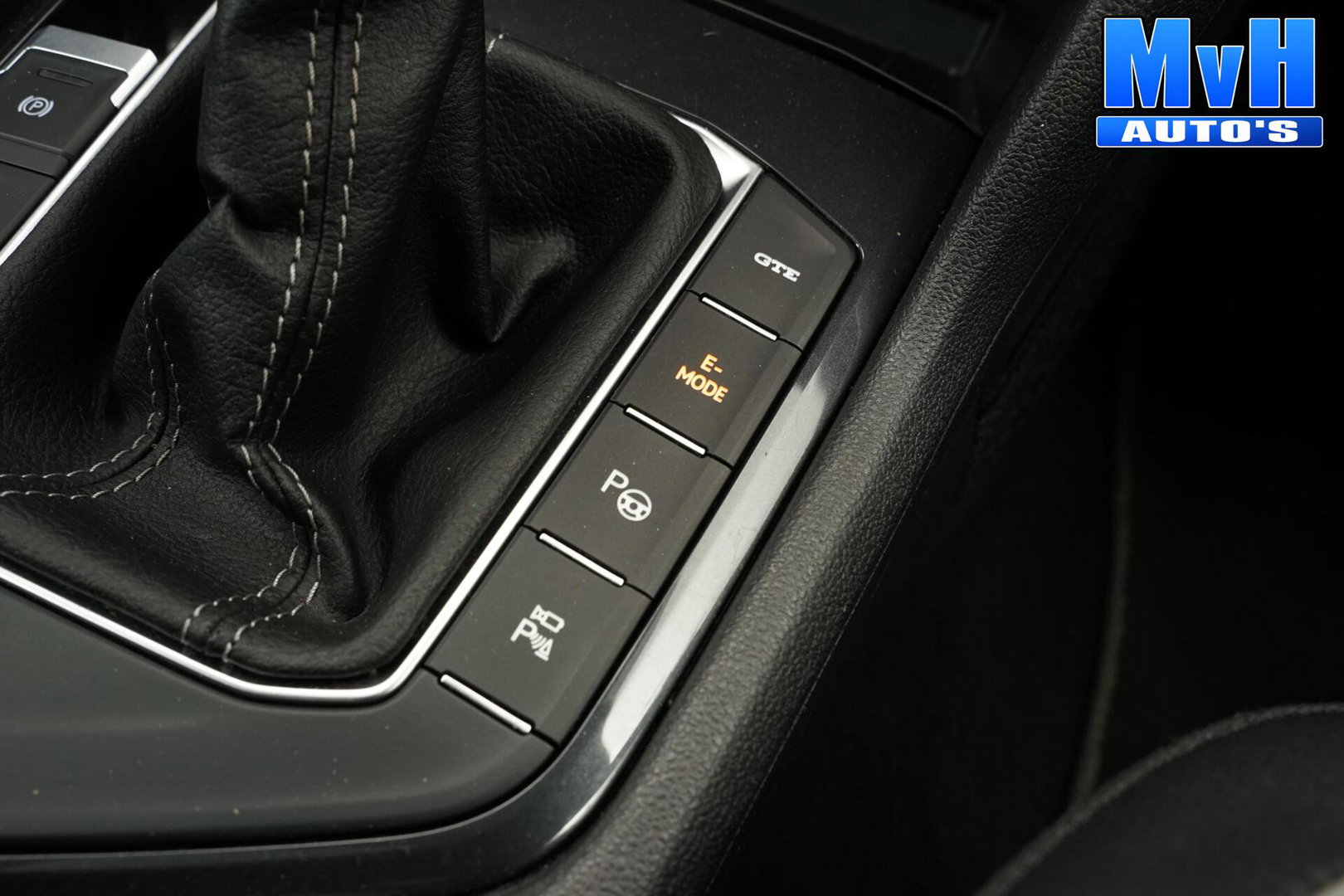 Volkswagen Tiguan 1.4 TSI PHEV R-Line|PANO|STOEL/STUUR.VERW|SOH94%