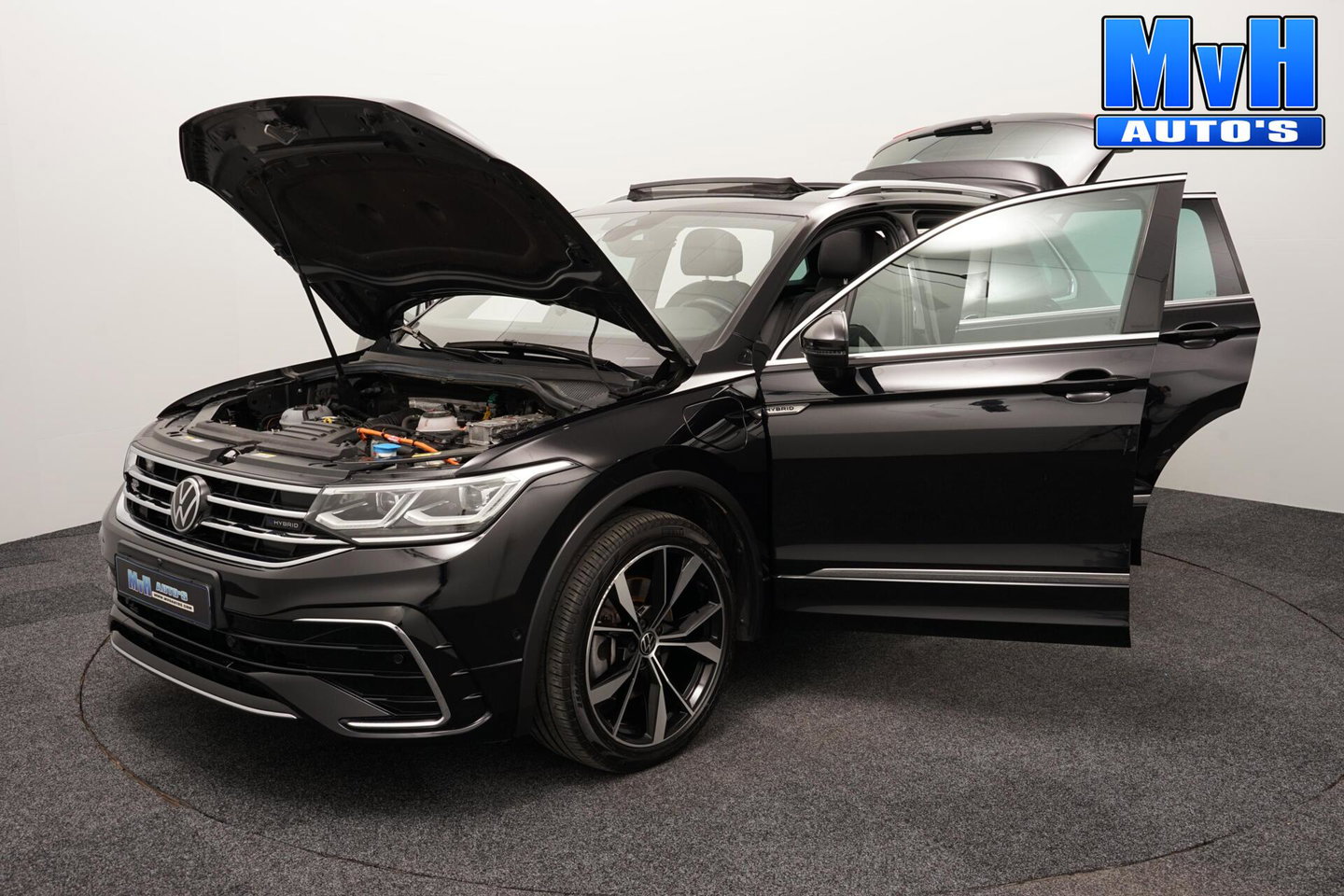Volkswagen Tiguan 1.4 TSI PHEV R-Line|PANO|STOEL/STUUR.VERW|SOH94%