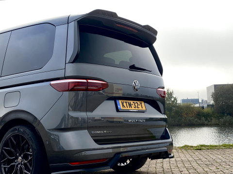 Volkswagen Multivan 1.5 eHybrid Bulli Edition 4Motion | PANO | BODYKIT | 7P | NIEUW | 4x4