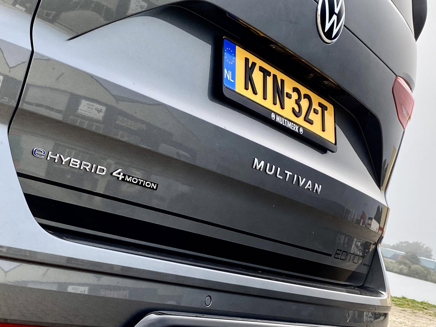 Volkswagen Multivan 1.5 eHybrid Bulli Edition 4Motion | PANO | BODYKIT | 7P | NIEUW | 4x4