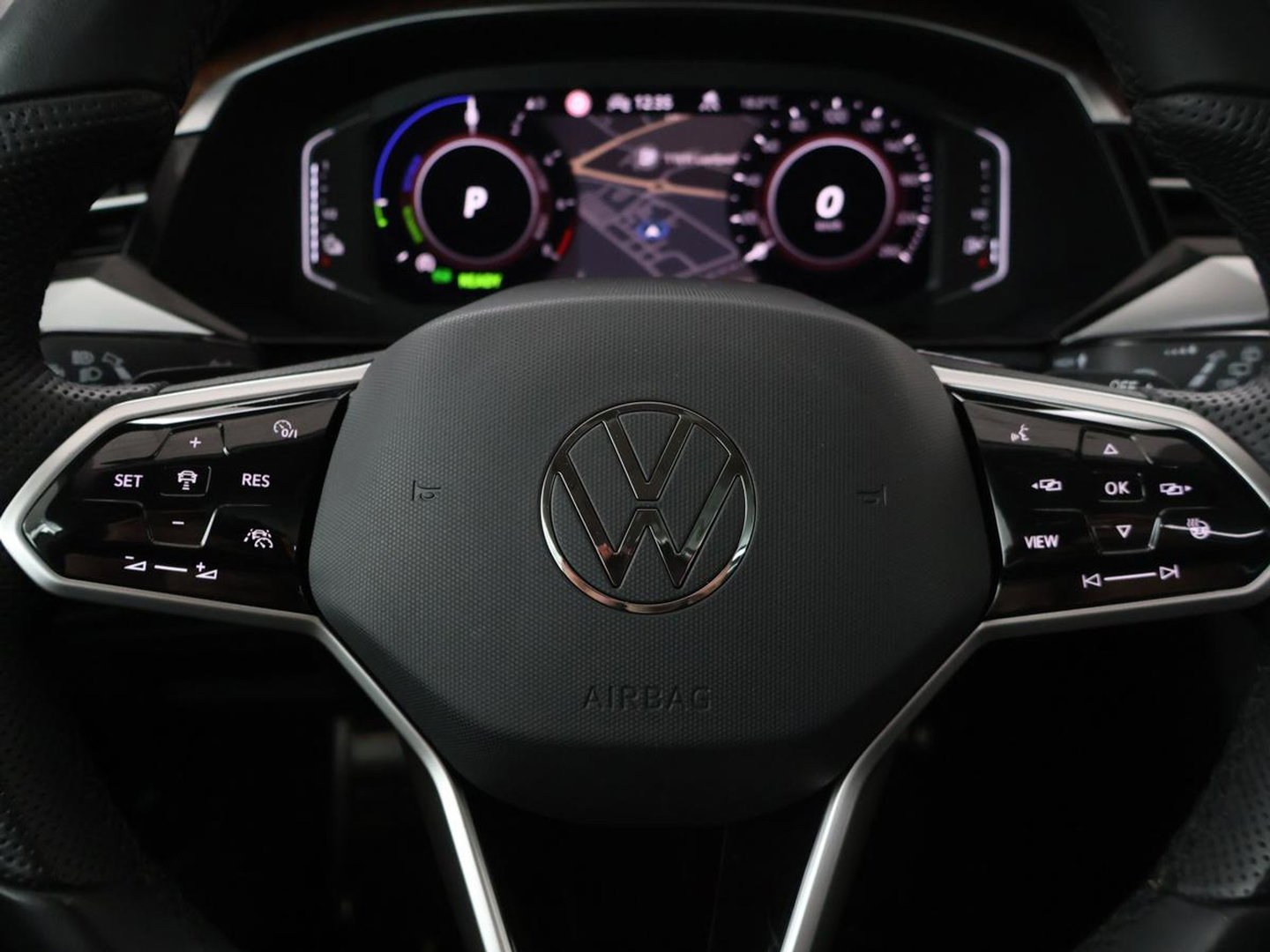 Volkswagen Arteon 1.4 TSI eHybrid Elegance Pano