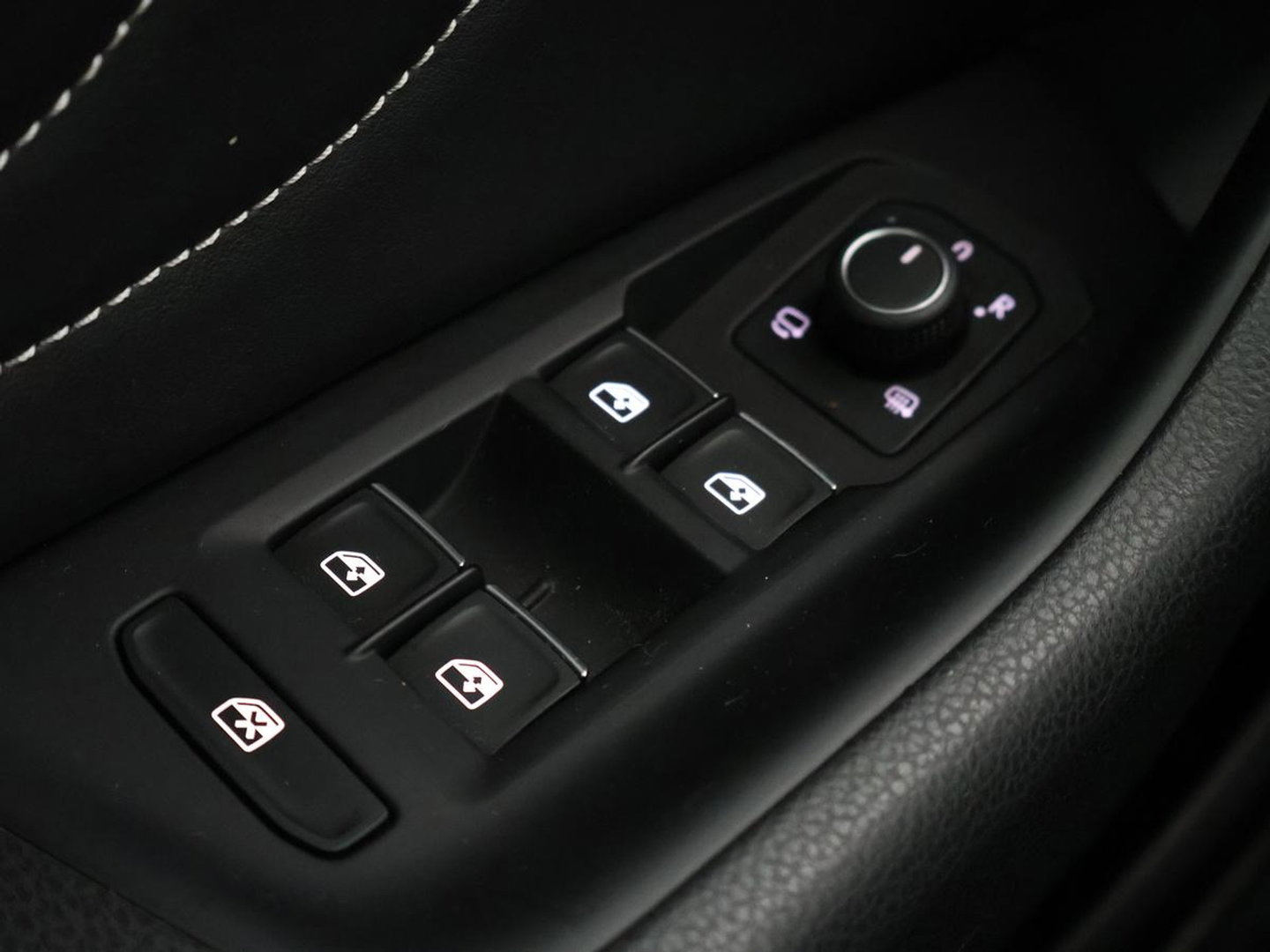 Volkswagen Arteon 1.4 TSI eHybrid Elegance Pano