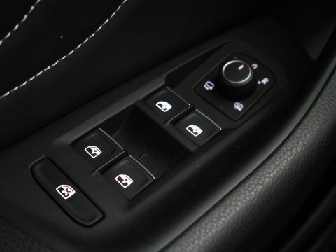 Volkswagen Arteon 1.4 TSI eHybrid Elegance Pano