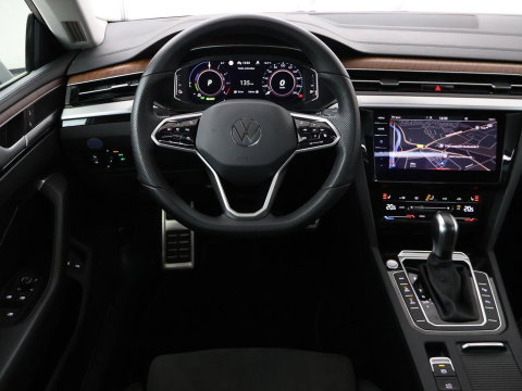 Volkswagen Arteon 1.4 TSI eHybrid Elegance Pano
