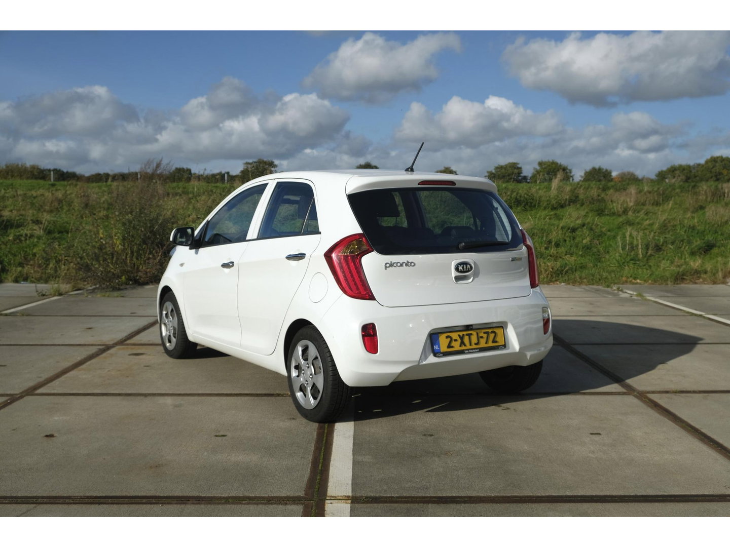 Kia Picanto 1.0 CVVT BusinessLine | AIRCO | CAMERA | NAVI | 5 DRS
