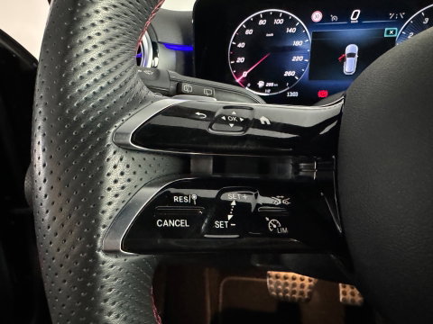 Mercedes-Benz A-Klasse 180 AMG Stoelverwarming|Camera|Sfeerverlichting