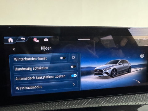 Mercedes-Benz A-Klasse 180 AMG Stoelverwarming|Camera|Sfeerverlichting