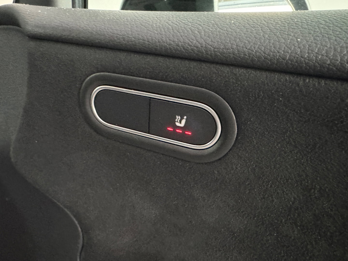 Mercedes-Benz A-Klasse 180 AMG Stoelverwarming|Camera|Sfeerverlichting