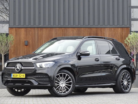 Mercedes-Benz GLE 350e 333PK 4-Matic AMG / panorama / Burmester / LED