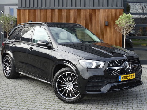 Mercedes-Benz GLE 350e 333PK 4-Matic AMG / panorama / Burmester / LED
