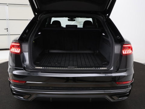 Audi Q8 60 TFSI e quattro Pro Line S Competition | SOH 79,5 % |