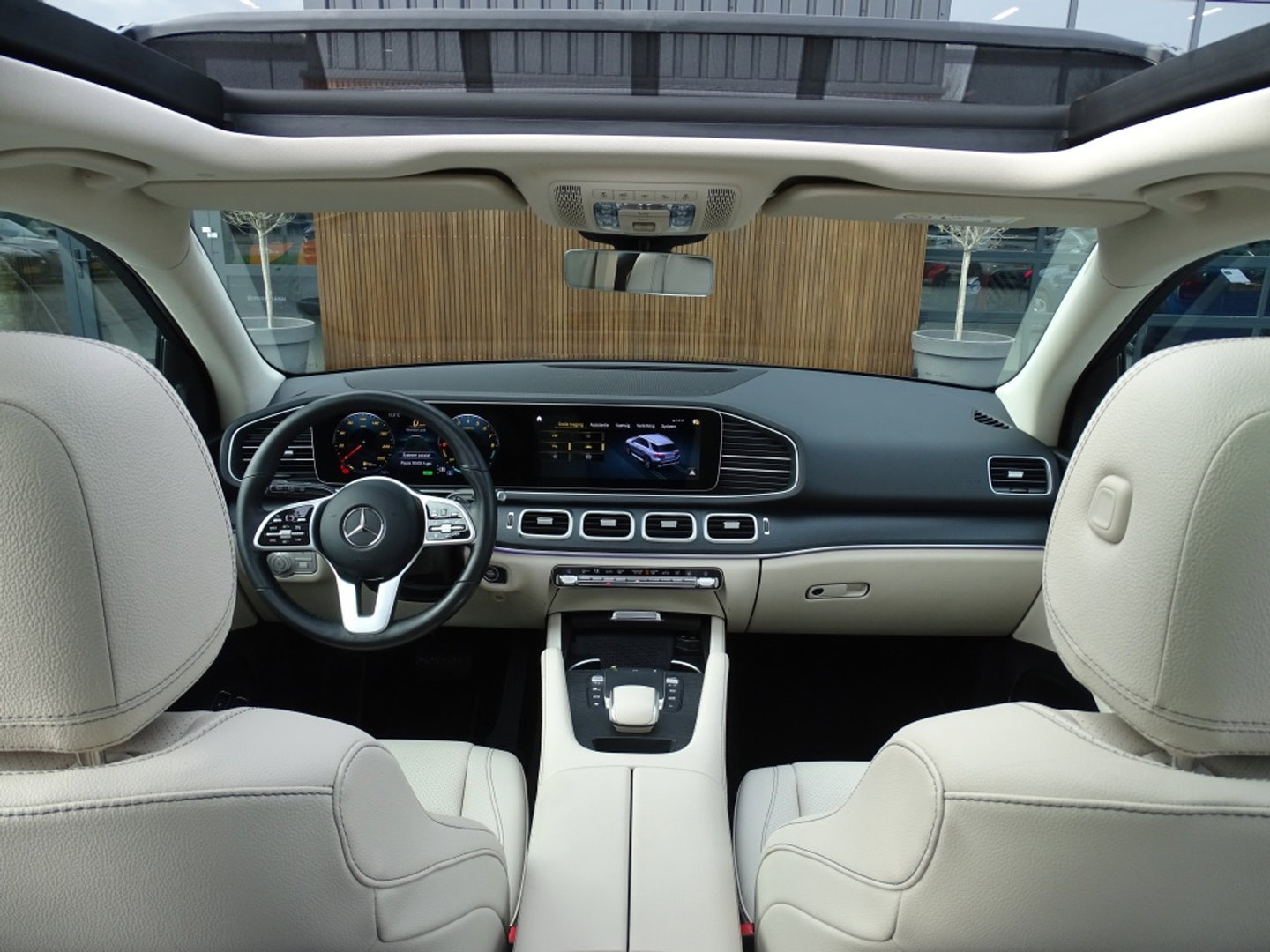 Mercedes-Benz GLE 350e 333PK 4-Matic AMG / panorama / Burmester / LED