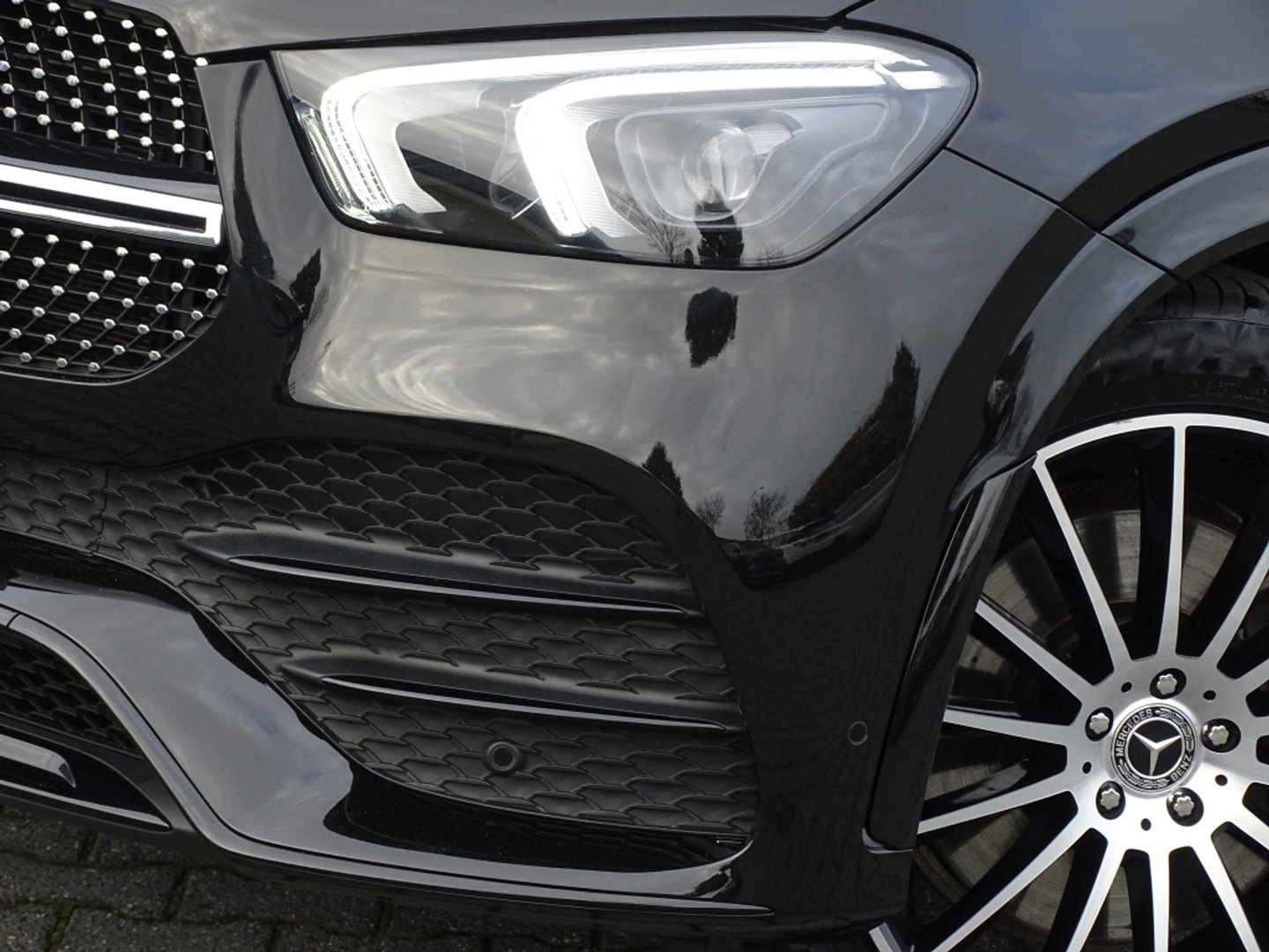 Mercedes-Benz GLE 350e 333PK 4-Matic AMG / panorama / Burmester / LED