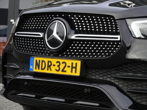 Mercedes-Benz GLE 350e 333PK 4-Matic AMG / panorama / Burmester / LED