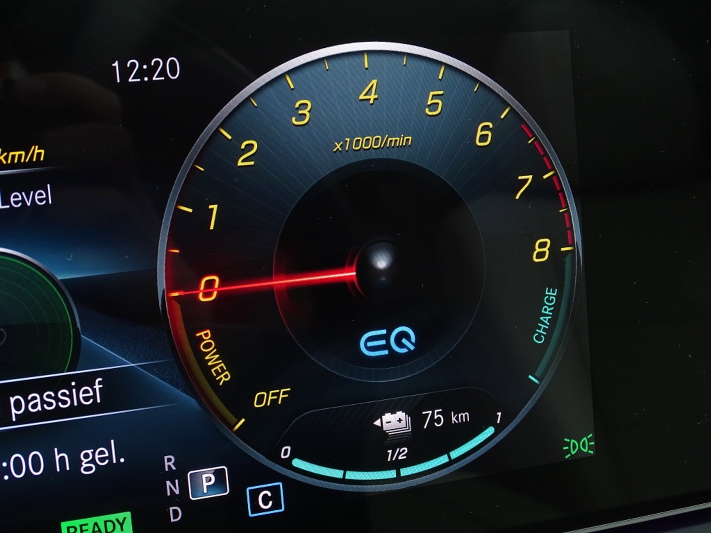 Mercedes-Benz GLE 350e 333PK 4-Matic AMG / panorama / Burmester / LED