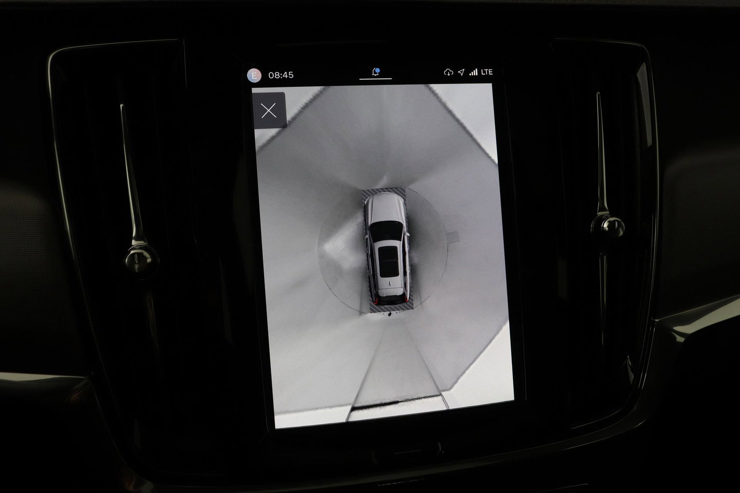 Volvo V90 T6 Ultra Dark | Panoramadak | Trekhaak | 360-camera | Head-Up | Harman/Kardon