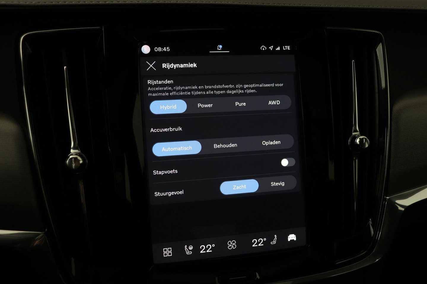 Volvo V90 T6 Ultra Dark | Panoramadak | Trekhaak | 360-camera | Head-Up | Harman/Kardon