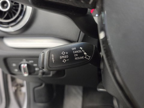 Audi A3 Cabriolet 1.4 TFSI CoD S Line Navi Leer Xenon 18'lmv Cruise Control