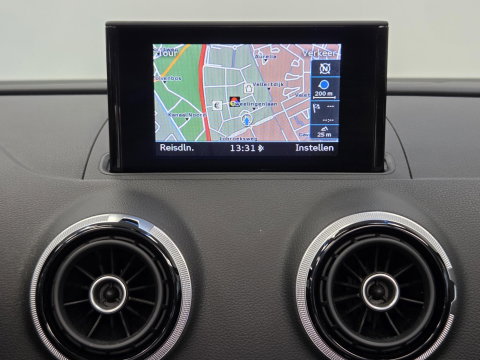 Audi A3 Cabriolet 1.4 TFSI CoD S Line Navi Leer Xenon 18'lmv Cruise Control