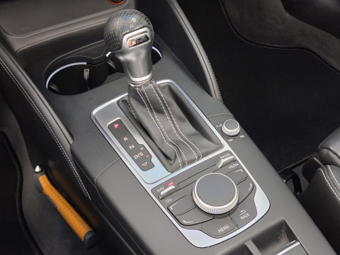 Audi A3 Cabriolet 1.4 TFSI CoD S Line Navi Leer Xenon 18'lmv Cruise Control