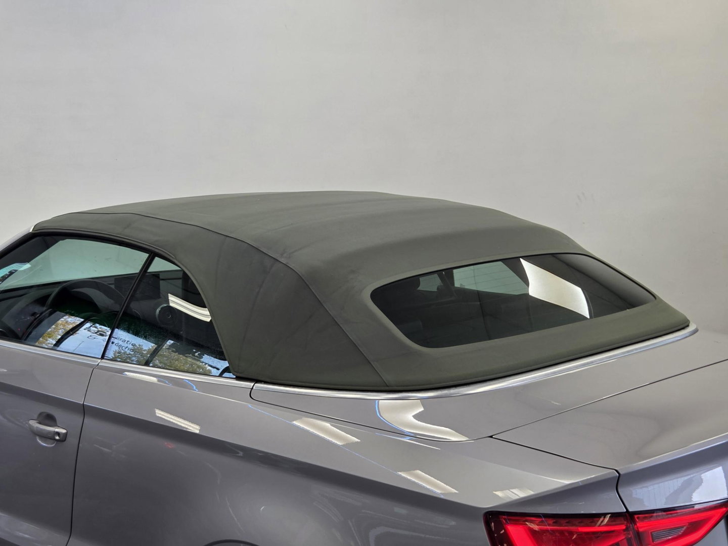 Audi A3 Cabriolet 1.4 TFSI CoD S Line Navi Leer Xenon 18'lmv Cruise Control