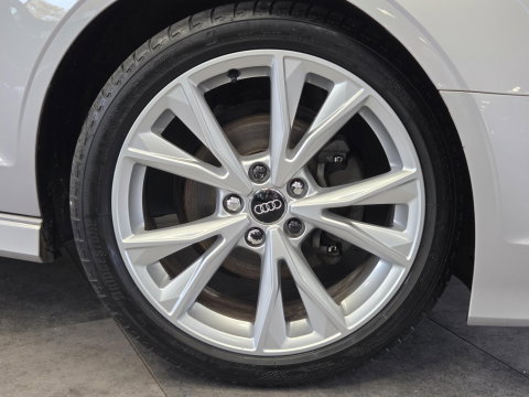 Audi A3 Cabriolet 1.4 TFSI CoD S Line Navi Leer Xenon 18'lmv Cruise Control